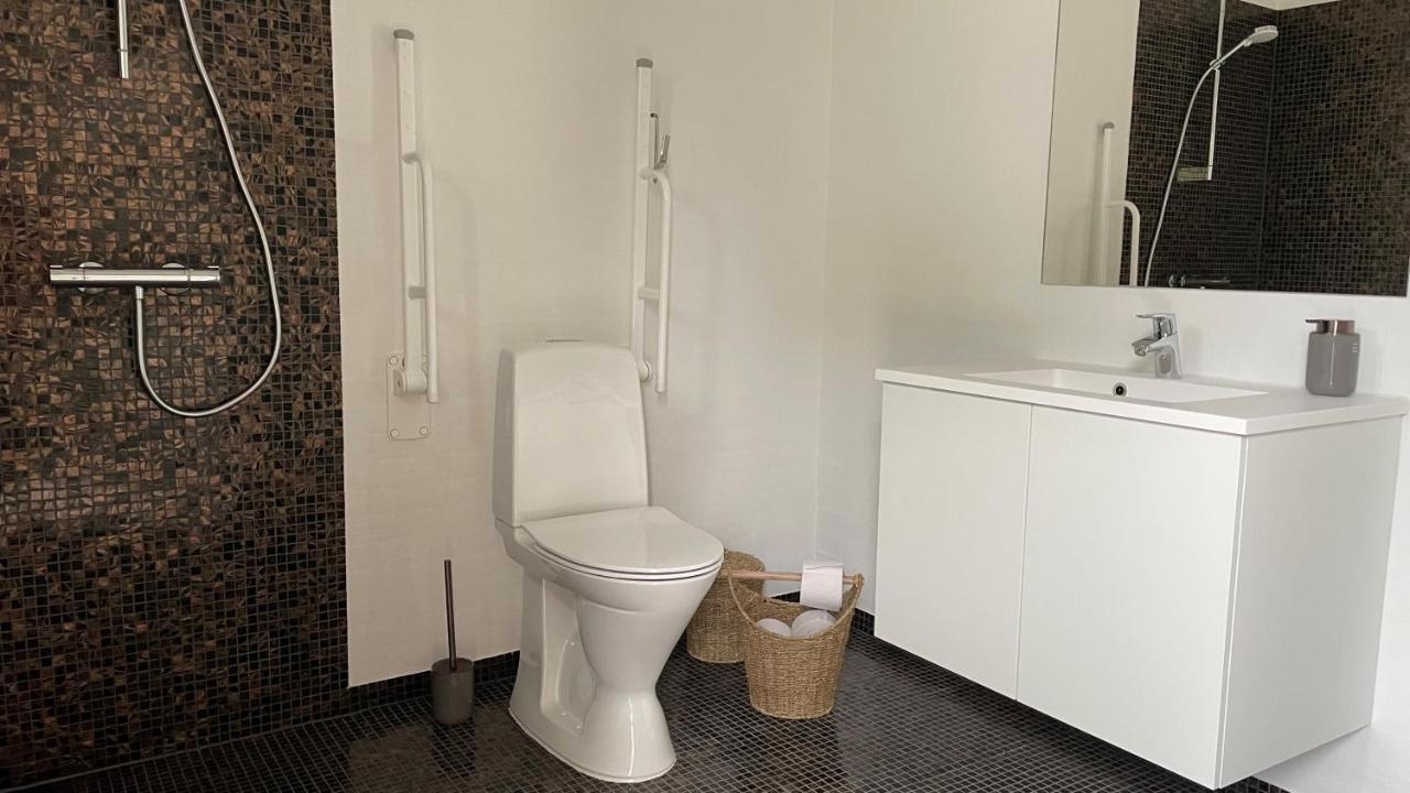 Holiday Rooms Mollebo Ansager Exterior foto